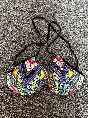 Body Glove bikini top